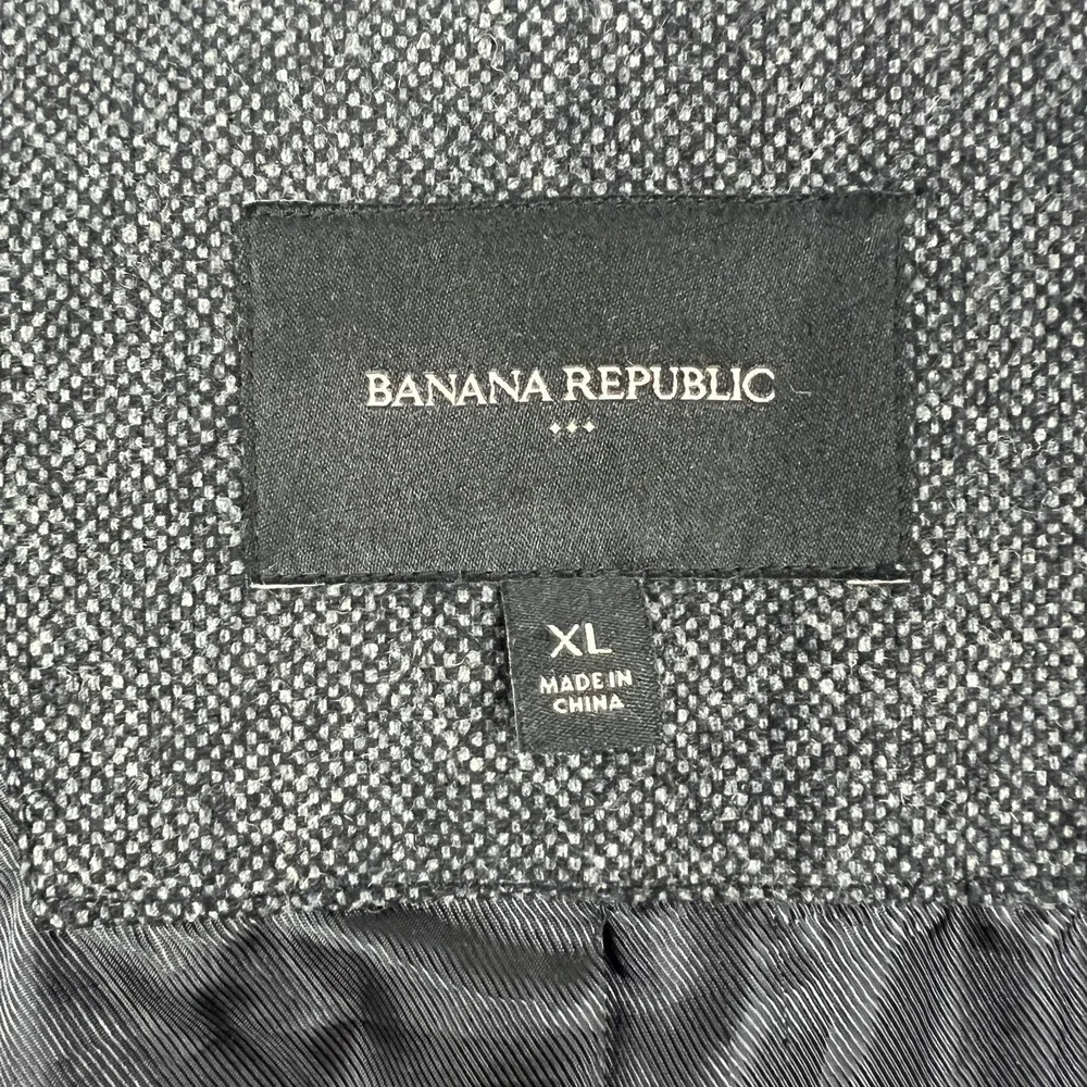 Banana Republic Overcoat Mens XL‎ Gray Top Coat Hidden Buttons Preppy Office
